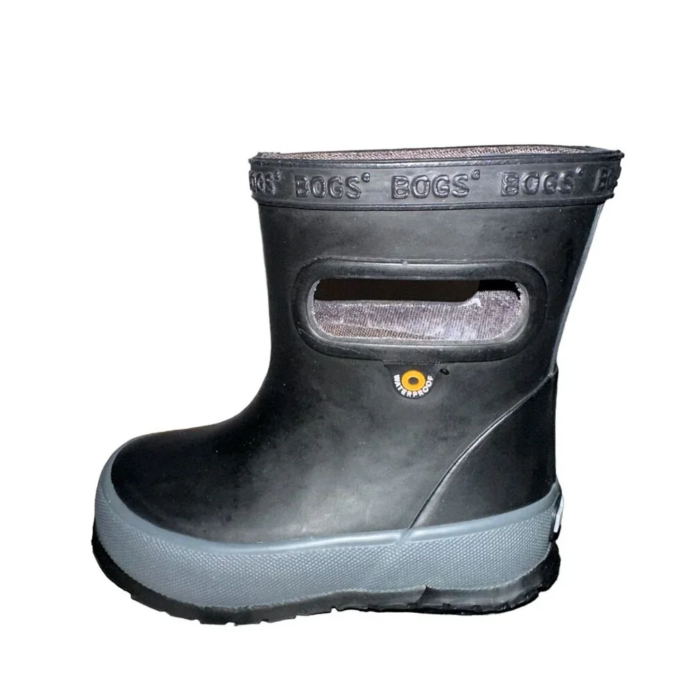 NWOT Bogs Skipper Solid Rain Boots Kids 4 Unisex Waterproof Rubber Lightweight